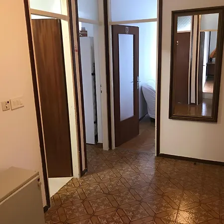Spacious 2-bedroom Apartamento