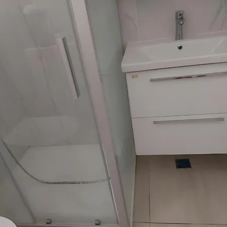 Apartman Spacious 2-bedroom *