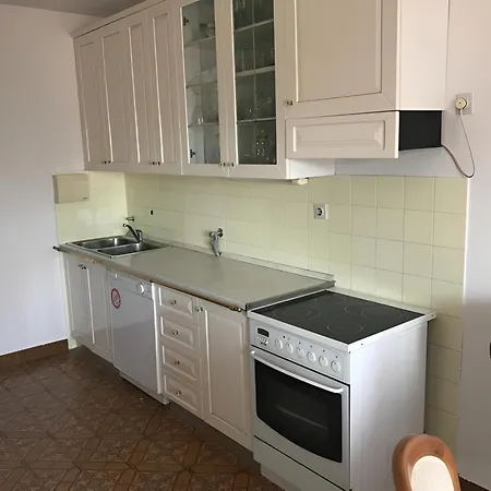 Spacious 2-bedroom 스플리트