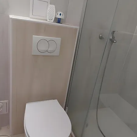 Spacious 2-bedroom * 스플리트
